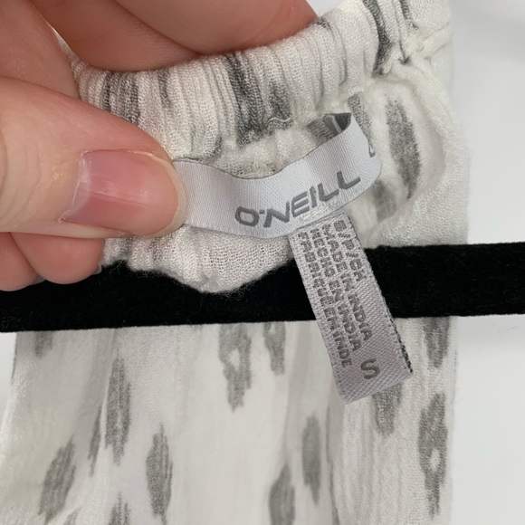O'NEILL Dreamin Tank Flowy Patterned White Summer - Picture 4 of 8